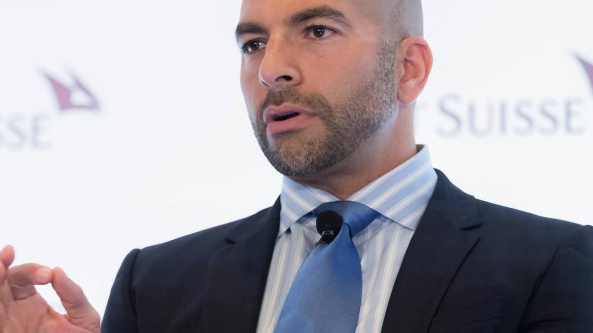 26-Dr.-Peter-Attia.jpg