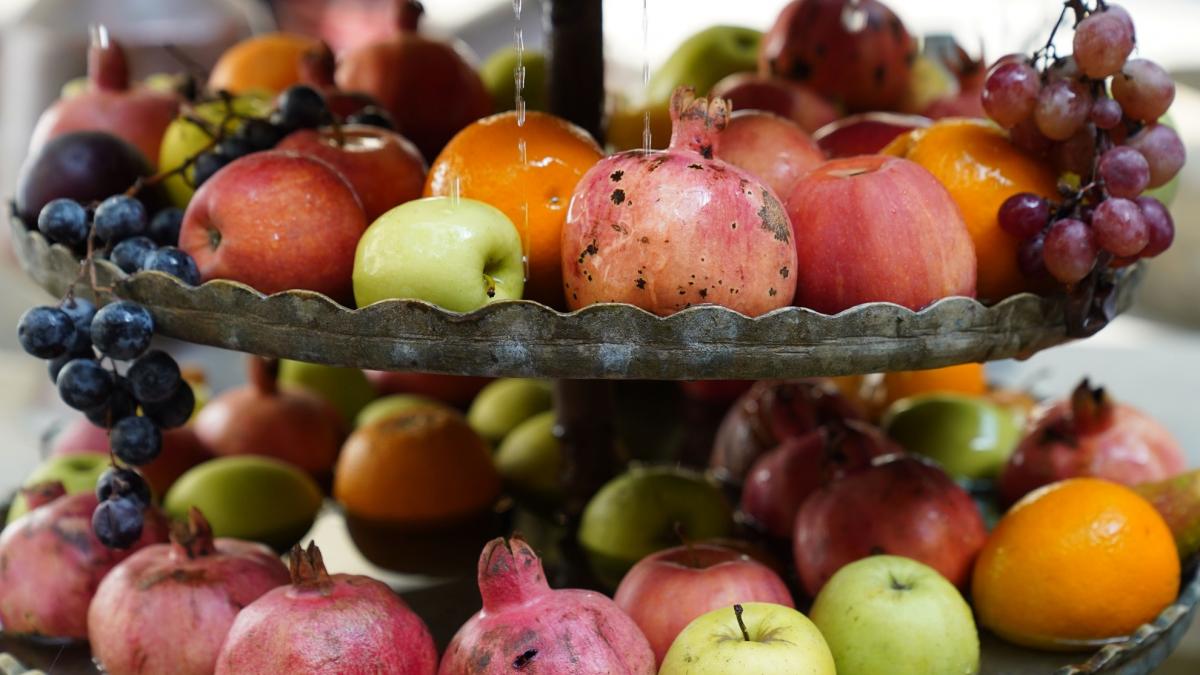 fructe bogate in fier