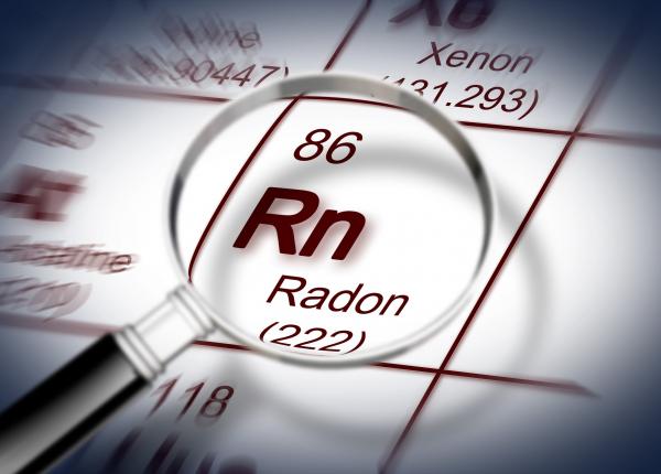 cancerul pulmonar ameninta si nefumatorii vinovat este radonul o substanta radioactiva prezenta in sol