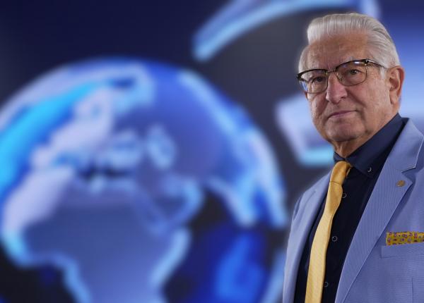 cum ne trezim dimineata prof dr vlad ciurea porneste ca o locomotiva