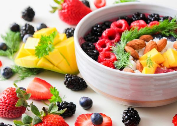 fisetina antioxidantul din capsuni si castraveti care ar putea incetini imbatranirea