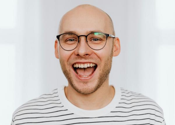 5 alimente esentiale pentru sanatatea ochilor oua nuci legume cu frunze verzi si altele recomandate de oftalmolog