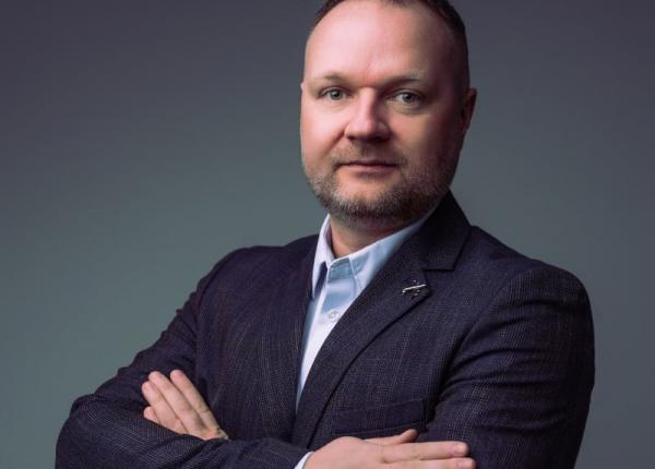 calatoriile reteta tacuta a longevitatii cum ne prelungeste viata dorinta de a pleca de a descoperi si de a ne mira din nou