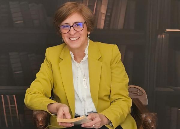 exclusiv interviu cu excelenta sa deborah leticia ojeda valedon ambasador extraordinar si plenipotentiar al republicii cuba in romania in cuba magia se afla in oameni in aer in sunete si mires