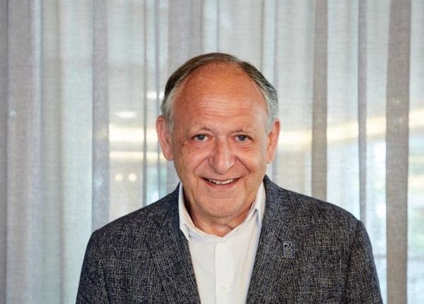 exclusiv longevity magazine prof univ dr christoph zielinski tratamentul cancerului a devenit precis si personalizat in functie de caracteristicile tumorii