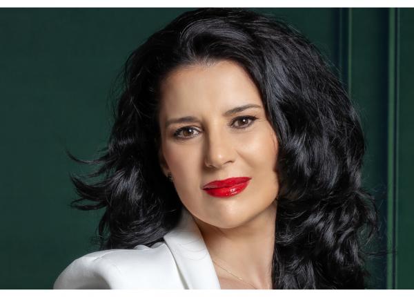 de la pacient la specialist in lumea bariatrica