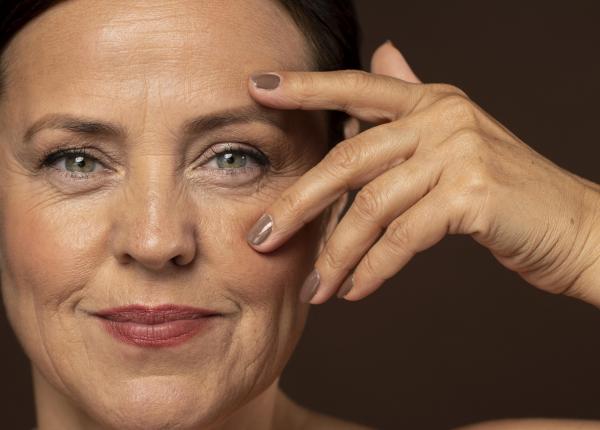 de la riduri la vitalitate cum incetinesc antioxidantii procesul de imbatranire