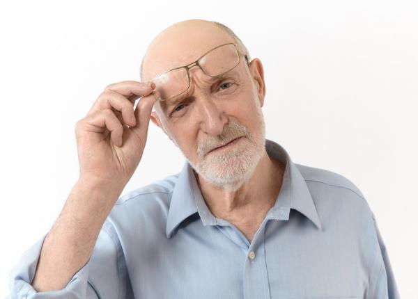 este sanatos sa dormi fara perna ce spun studiile