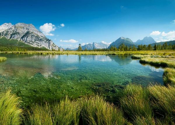 9 dintre cele mai spectaculoase lacuri din lume pe care merita sa le adaugi pe lista de calatorii