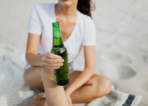 poti arata mai tanar a dupa ce renunti la alcool specialistii explica efectele asupra pielii