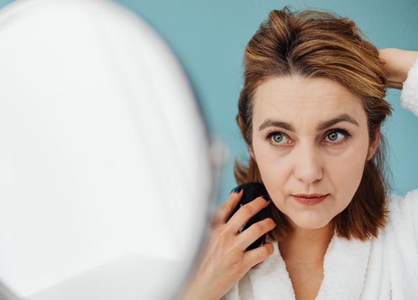 de ce se schimba trasaturile fetei la menopauza explicatia stiintifica
