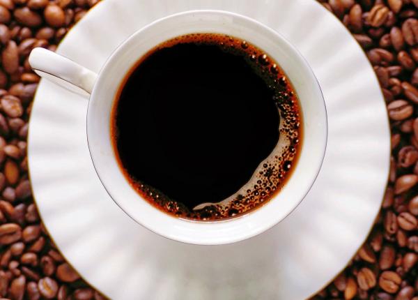 bei cafea imediat dupa ce te trezesti expertii spun ca s ar putea sa nu fie cea mai buna idee