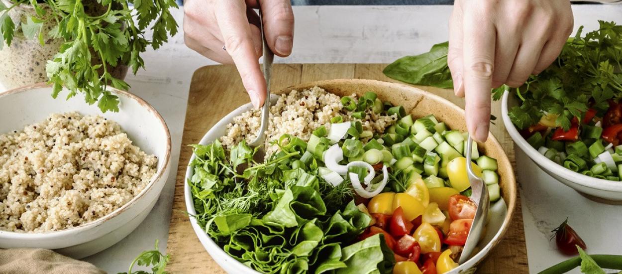 Luna fără carne: beneficii, riscuri și ce trebuie să știi