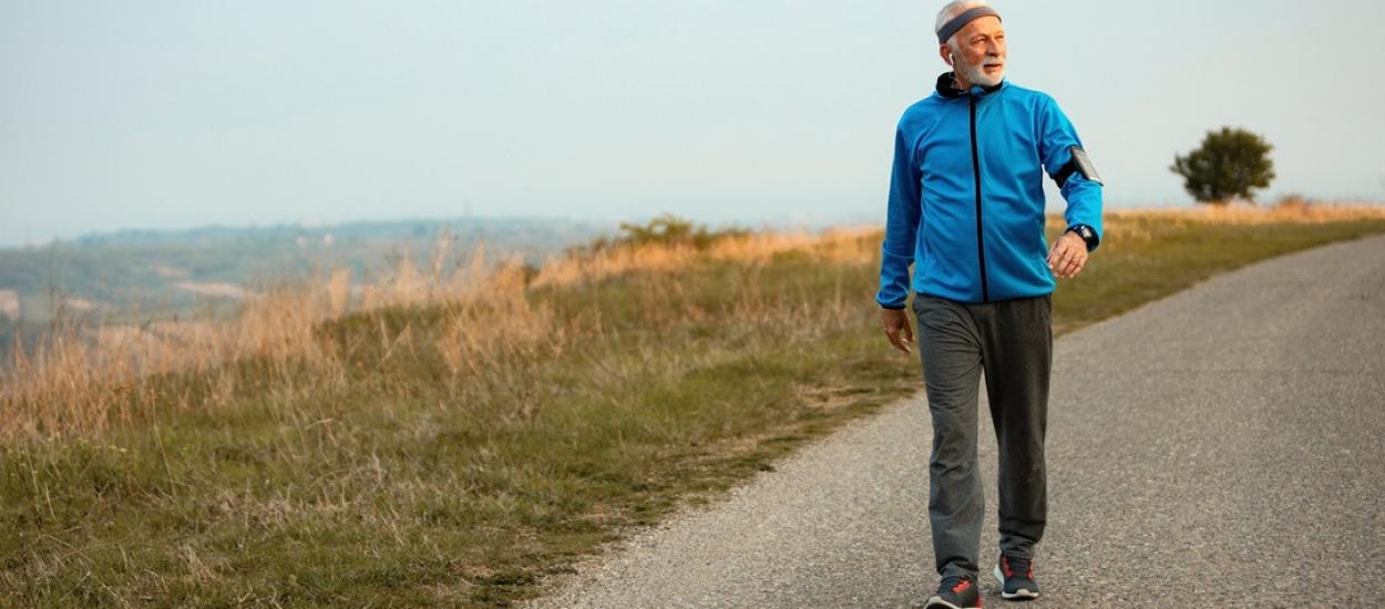 Oamenii de știință au descoperit că mersul pe jos ar putea adăuga până la 11 ani la durata vieții