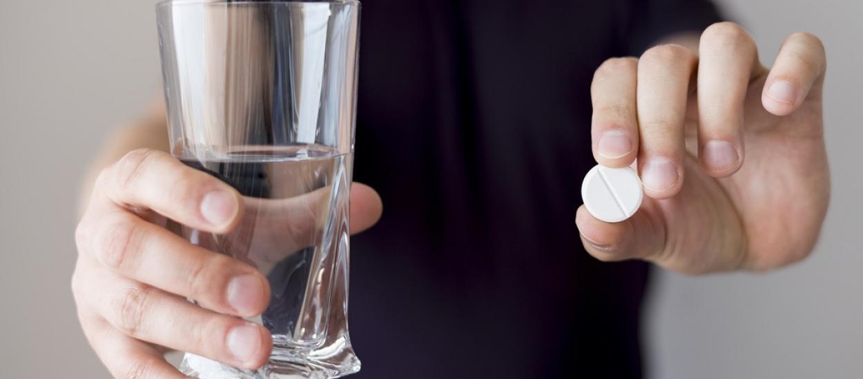 Oamenii de știință explică dacă ar trebui să iei aspirină pentru a preveni cancerul colorectal