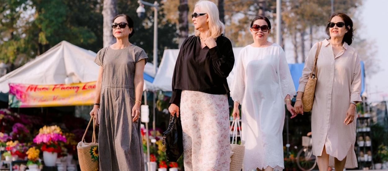 Menopauza accelerează îmbătrânirea? Ce poți face pentru a încetini efectele ei